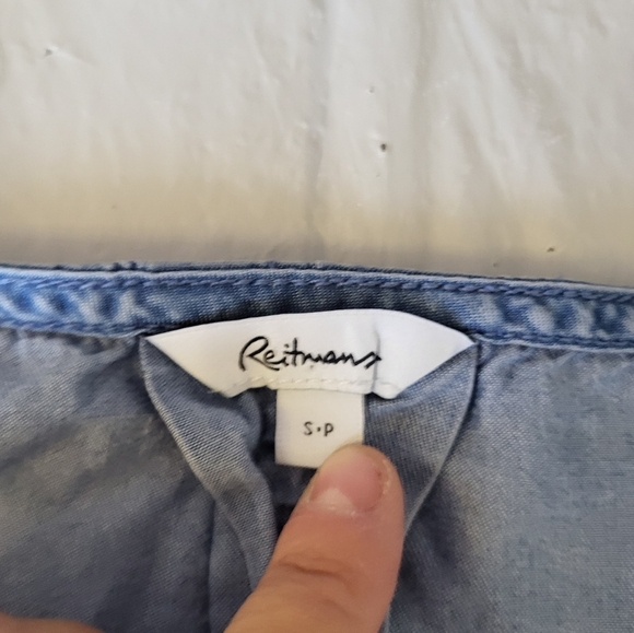 Reitmans Light Blue Button-Front Tank Top, Size Small - Picture 3 of 4